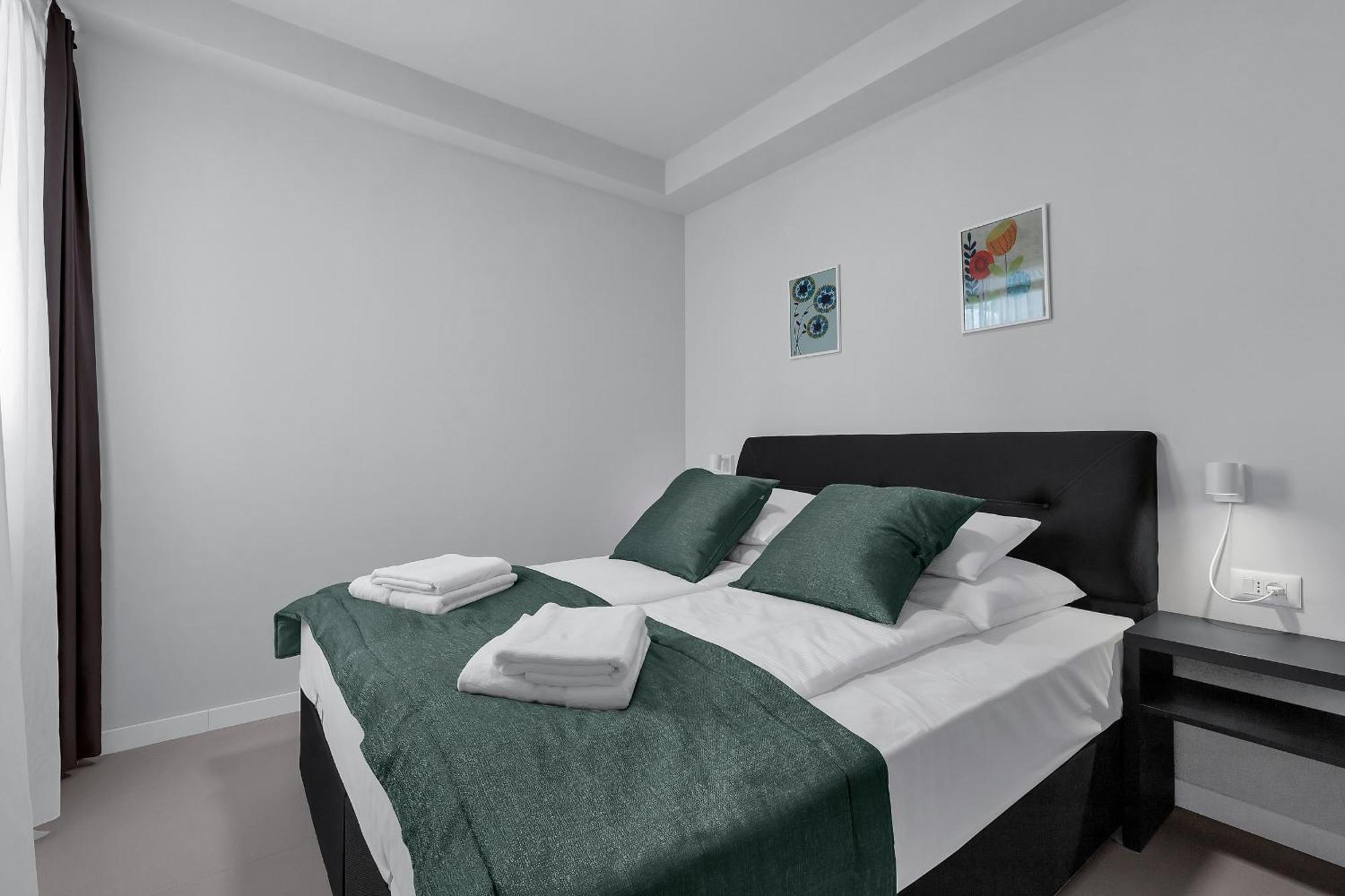 Dinora Exclusive Apartments Makarska Exterior foto